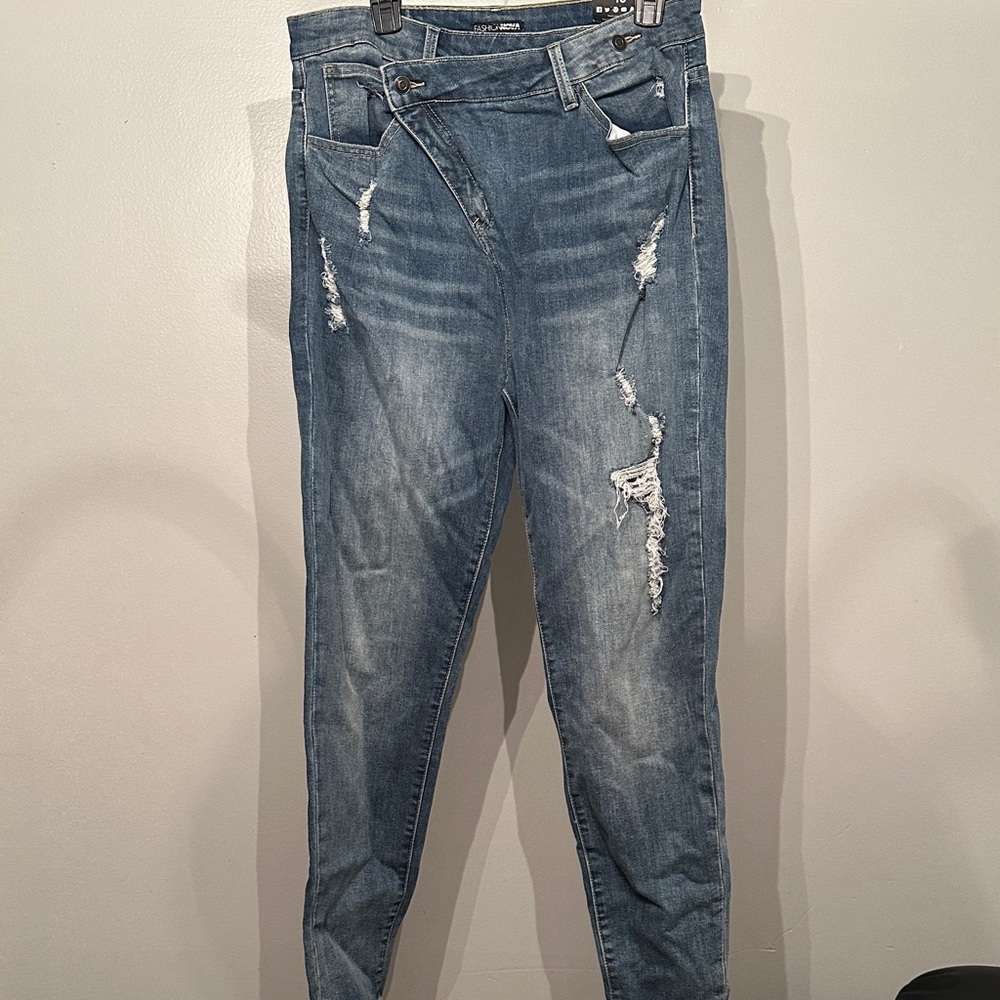 Fashion Nova Blue Distressed Boyfriend Jeans
